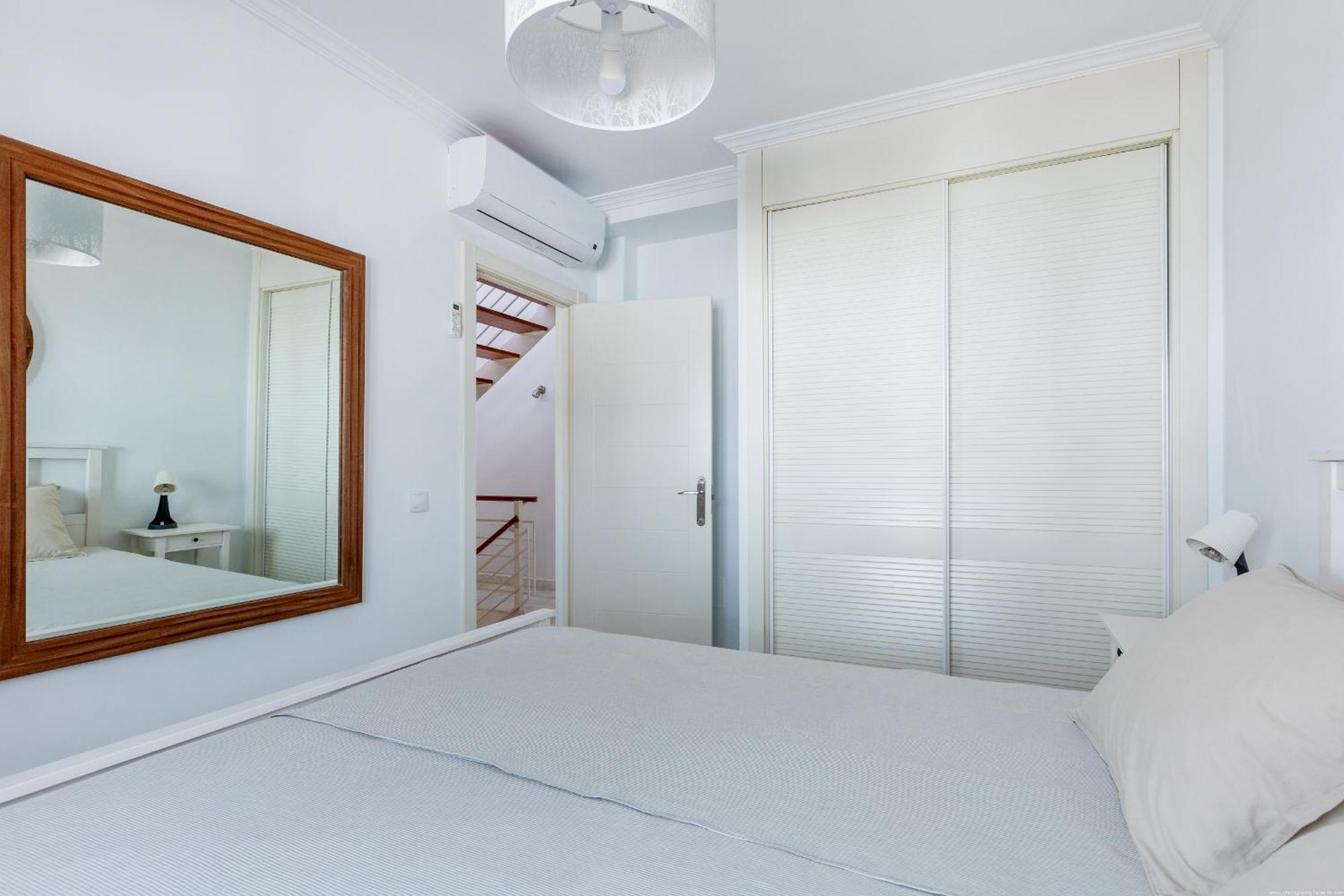 Villa With 4 Bedrooms And Private Heated Pool ซานมิเกลเดียโบนา ภายนอก รูปภาพ
